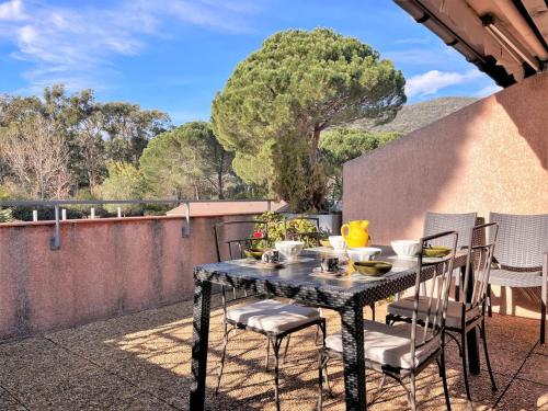 Appartement Le Lavandou, 3 pièces, 5 personnes - FR-1-251-448