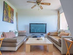 Appartement Le Lavandou, 3 pièces, 6 personnes - FR-1-610-69