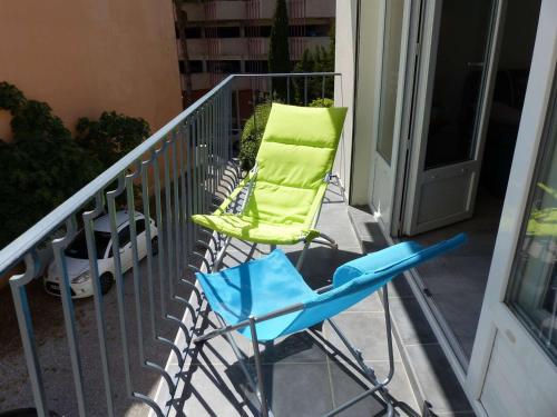 Appartement Le Lavandou, 4 pièces, 6 personnes - FR-1-308-157