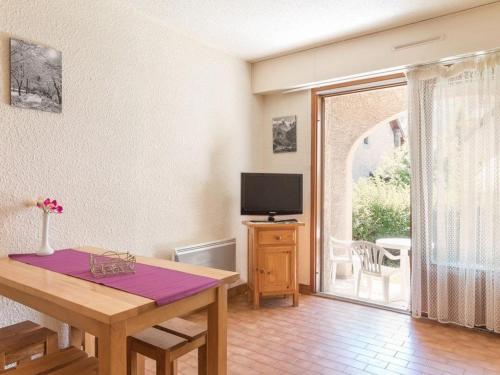 Appartement Le Monêtier-les-Bains, 1 pièce, 4 personnes - FR-1-330F-18