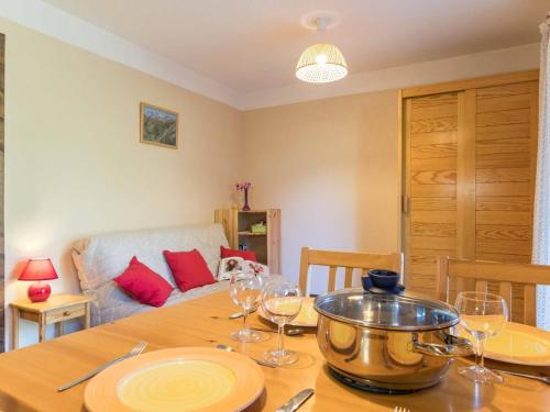 Appartement Le Monêtier-les-Bains, 1 pièce, 4 personnes - FR-1-330F-52