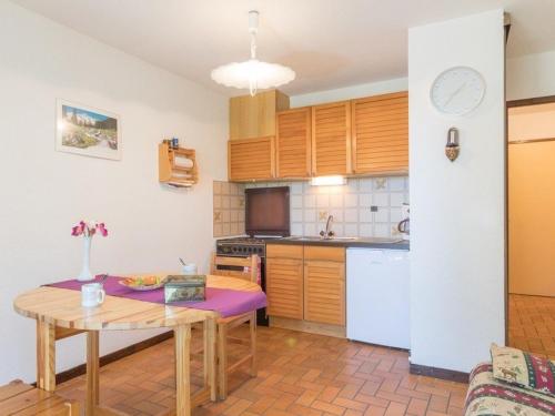 Appartement Le Monêtier-les-Bains, 1 pièce, 4 personnes - FR-1-330F-60