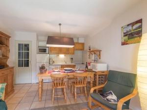 Appartement Le Monêtier-les-Bains, 3 pièces, 6 personnes - FR-1-330F-149