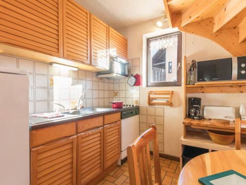 Appartement Le Monêtier-les-Bains, 3 pièces, 6 personnes - FR-1-330F-154