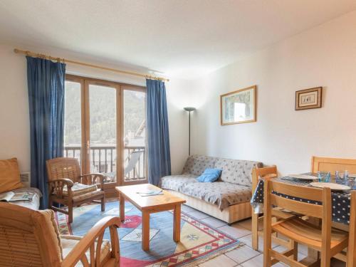 Appartement Le Monêtier-les-Bains, 5 pièces, 9 personnes - FR-1-330F-170