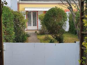 Appartement Le Palais, 2 pièces, 3 personnes - FR-1-418-171
