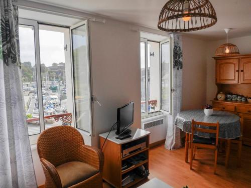 Appartement Le Palais, 3 pièces, 4 personnes - FR-1-418-62
