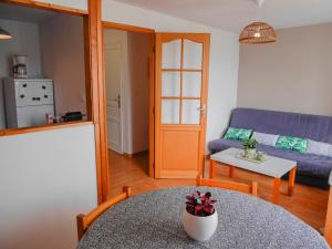 Appartement Le Palais, 3 pièces, 4 personnes - FR-1-418-62