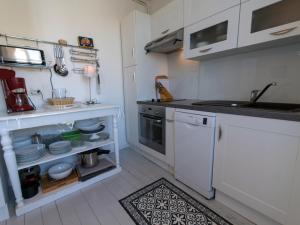 Appartement Le Palais, 3 pièces, 4 personnes - FR-1-418-80