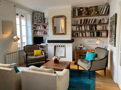 Appartement Le Palais, 4 pièces, 4 personnes - FR-1-418-197