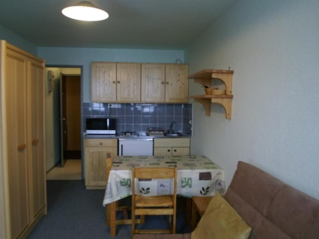 Appartement Le Pleynet, 1 pièce, 3 personnes - FR-1-557A-18 les séracs 1, 38580 La Ferrière