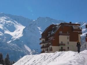 Appartement Le Pleynet, 1 pièce, 3 personnes - FR-1-557A-41