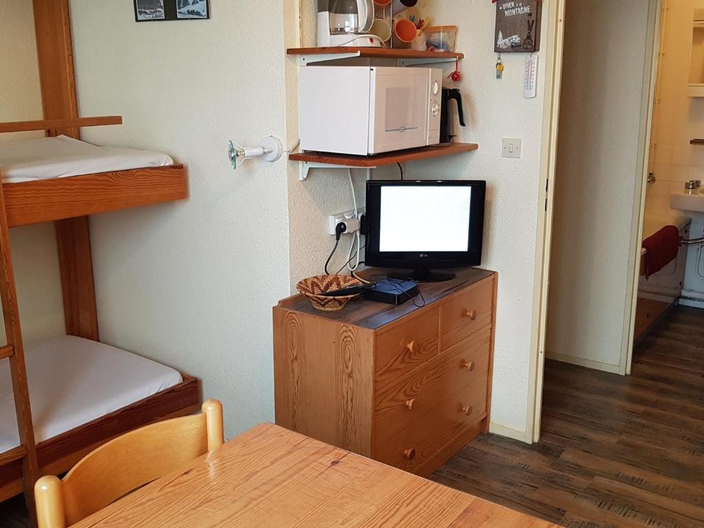 Appartement Le Pleynet, 1 pièce, 3 personnes - FR-1-557A-51 les glaciers, 38580 La Ferrière