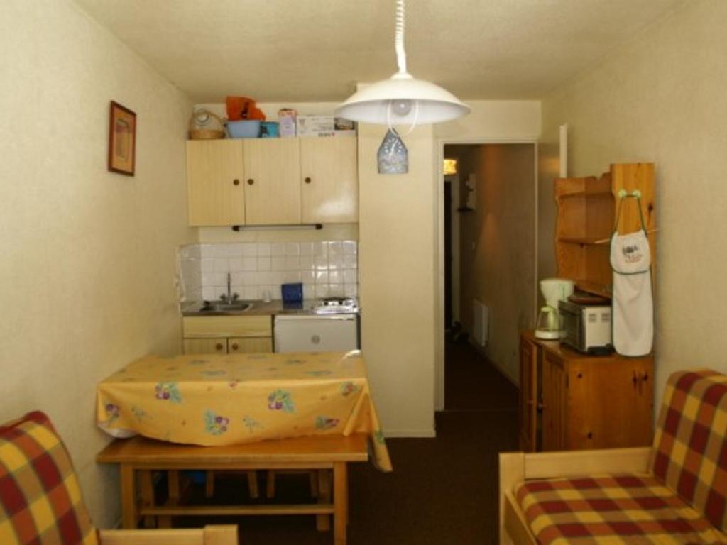 Appartement Le Pleynet, 1 pièce, 4 personnes - FR-1-557A-21 les névés 1, 38580 La Ferrière