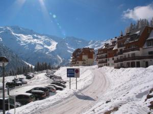 Appartement Le Pleynet, 1 pièce, 4 personnes - FR-1-557A-33