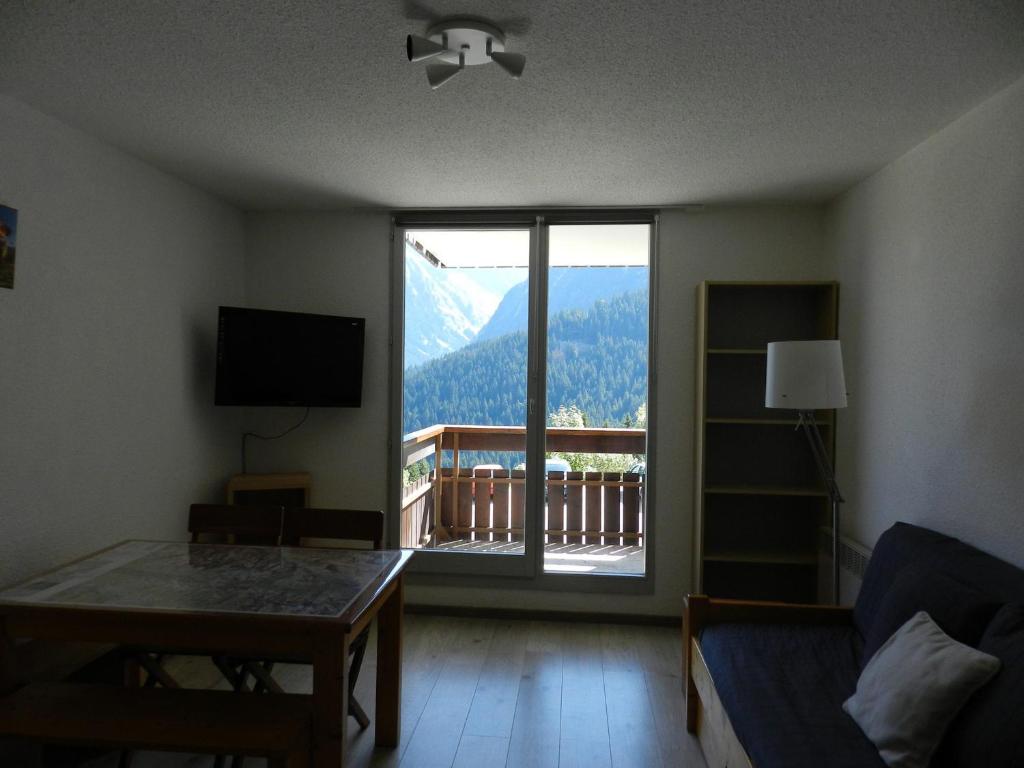 Appartement Le Pleynet, 1 pièce, 6 personnes - FR-1-557A-50 les roches noires, 38580 La Ferrière