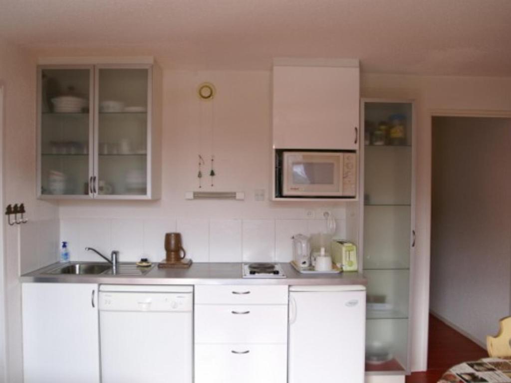 Appartement Le Pleynet, 2 pièces, 6 personnes - FR-1-557A-10 les gentianes 2, 38580 La Ferrière