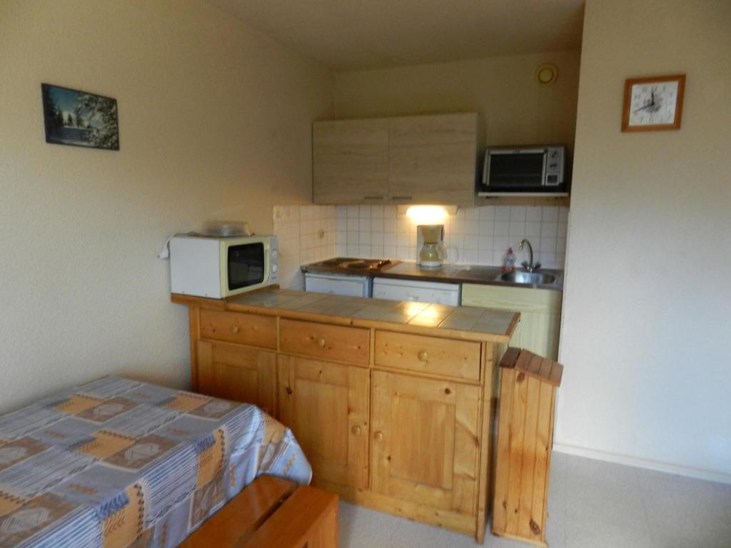 Appartement Le Pleynet, 2 pièces, 6 personnes - FR-1-557A-36 les gentianes 2, 38580 La Ferrière