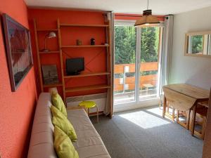 Appartement Appartement Le Pleynet, 2 pièces, 6 personnes - FR-1-557A-49 les névés 1 38580 La Ferrière Rhône-Alpes