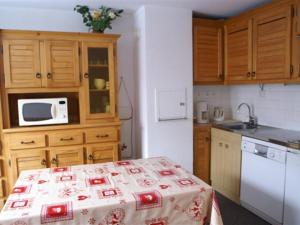 Appartement Les Adrets-Prapoutel, 2 pièces, 6 personnes - FR-1-557-35