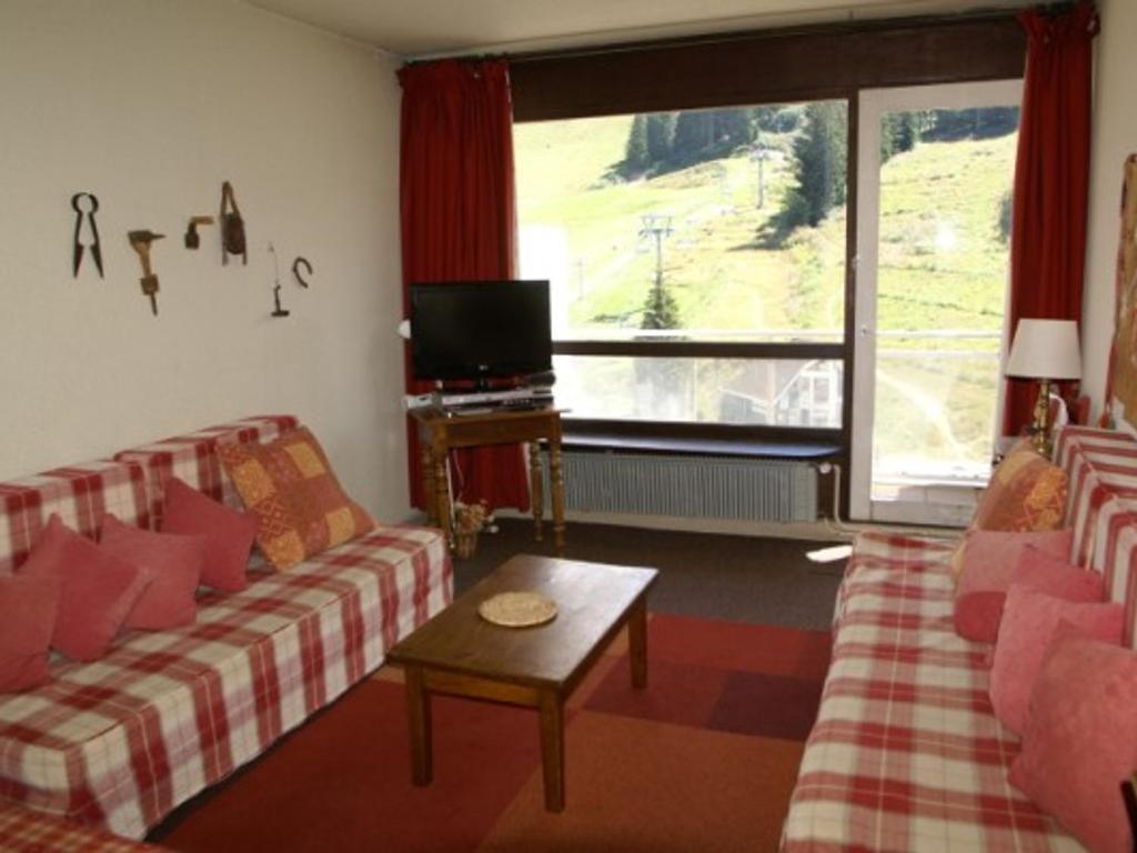 Appartement Les Adrets-Prapoutel, 3 pièces, 7 personnes - FR-1-557-31 Résidence Agnelins E, 38190 Les Adrets