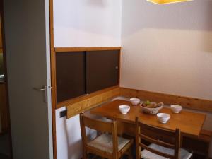 Appartement Les Allues-Méribel, 1 pièce, 4 personnes - FR-1-355-118