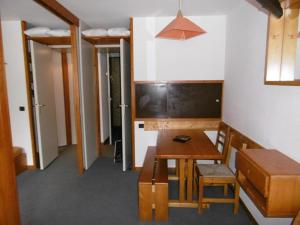 Appartement Les Allues-Méribel, 1 pièce, 4 personnes - FR-1-355-118