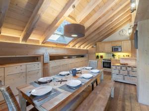 Appartement Les Allues-Méribel, 6 pièces, 10 personnes - FR-1-565-53