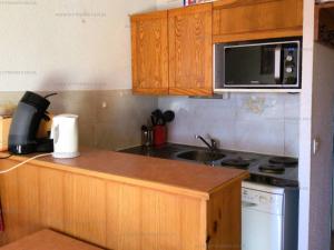 Appartement Les Angles, 2 pièces, 4 personnes - FR-1-295-142