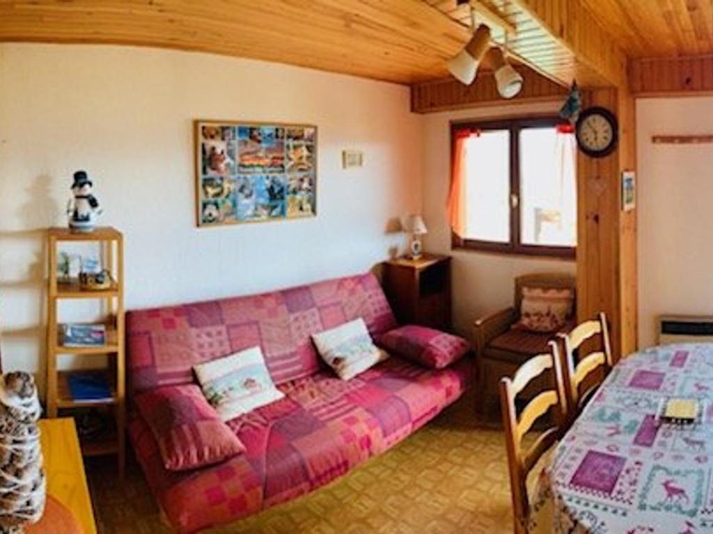 Appartement Appartement Les Angles, 2 pièces, 4 personnes - FR-1-295-155 N° 16, Rue des Barailles Bas de chalet 66210 Les Angles