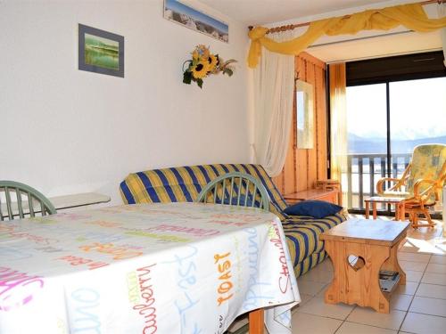 Appartement Les Angles, 2 pièces, 4 personnes - FR-1-593-1