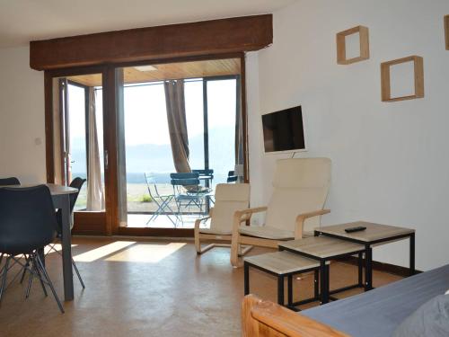 Appartement Les Angles, 2 pièces, 4 personnes - FR-1-593-67
