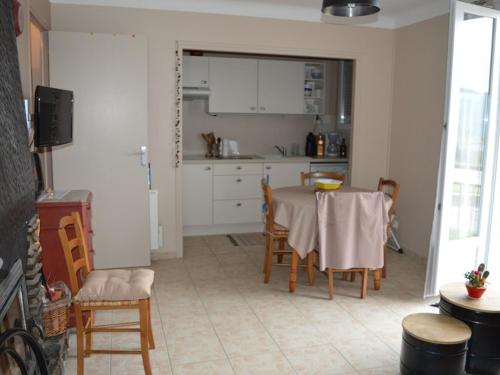 Appartement Les Angles, 2 pièces, 4 personnes - FR-1-593-79