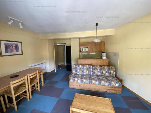 Appartement Les Angles, 3 pièces, 6 personnes - FR-1-295-133