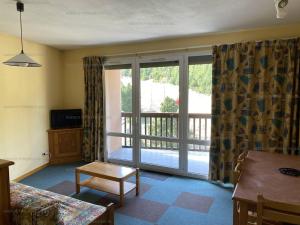 Appartement Les Angles, 3 pièces, 6 personnes - FR-1-295-133