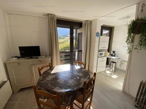 Appartement Les Angles, 3 pièces, 6 personnes - FR-1-295-154