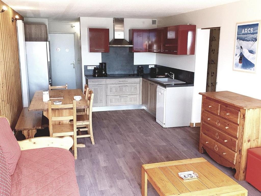 Appartement Appartement Les Arcs 1600, 2 pièces, 7 personnes - FR-1-411-708 Agréable deux pieces cabine centre station vue sur la vallée 73700 Bourg-Saint-Maurice