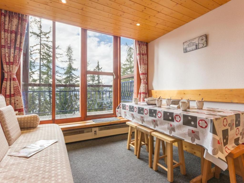 Appartement Appartement Les Arcs 1800, 2 pièces, 6 personnes - FR-1-346-332 Résidence Alliet Village de Charmettoger - Arc 1800 73700 Arc 1800