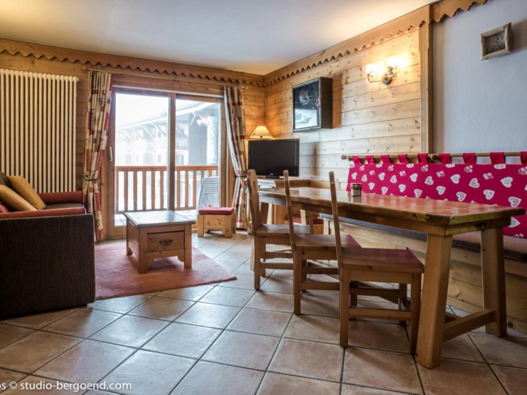 Appartement Appartement Les Arcs 1800, 4 pièces, 6 personnes - FR-1-352-38 Residence Roselend - Les Arcs 1800 - 73700 Arc 1800