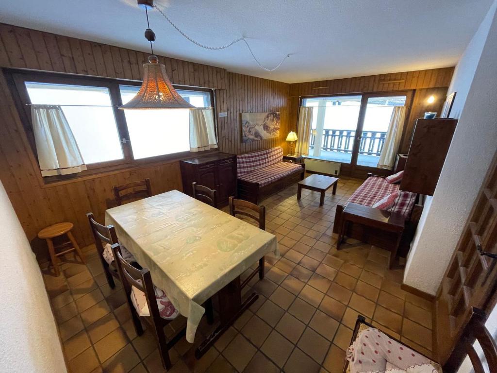 Appartement Les Carroz d'Arâches, 2 pièces, 5 personnes - FR-1-572-145 Impasse des Sablets, 74300 Arâches-la-Frasse