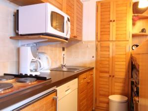 Appartement Appartement Les Carroz d'Arâches, 2 pièces, 6 personnes - FR-1-572-97 247 Route des Moulins 74300 Arâches-la-Frasse Rhône-Alpes