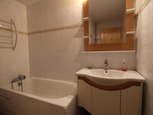 Appartement Les Carroz d'Arâches, 3 pièces, 6 personnes - FR-1-572-133
