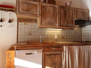 Appartement Appartement Les Carroz d'Arâches, 3 pièces, 6 personnes - FR-1-572-147 433 ROUTE DE FLAINE 74300 Arâches-la-Frasse Rhône-Alpes