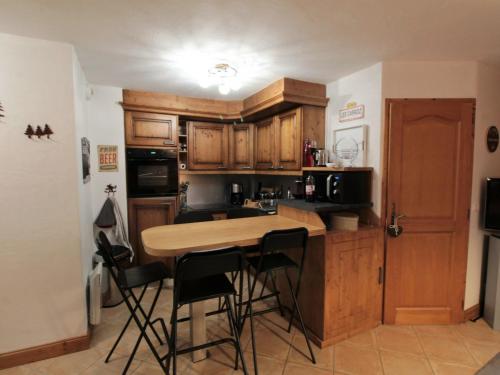 Appartement Les Carroz d'Arâches, 3 pièces, 6 personnes - FR-1-572-31