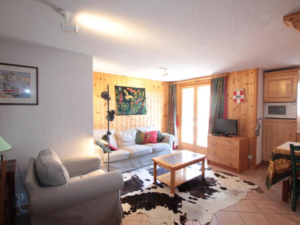 Appartement Appartement Les Carroz d'Arâches, 4 pièces, 6 personnes - FR-1-572-174 581 Route de la Télécabine 74300 Arâches-la-Frasse