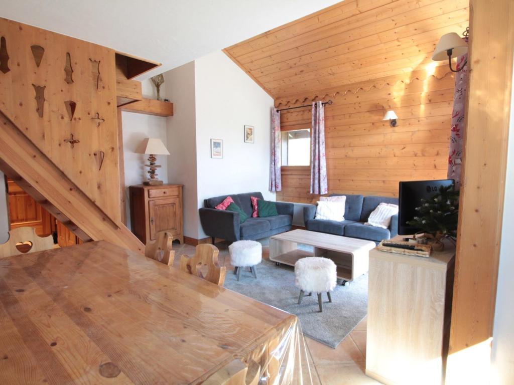 Appartement Les Carroz d'Arâches, 4 pièces, 6 personnes - FR-1-572-51 651 Route du Mont Favy, 74300 Arâches-la-Frasse