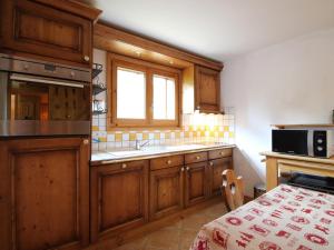 Appartement Les Carroz d'Arâches, 4 pièces, 6 personnes - FR-1-572-51