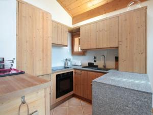 Appartement Les Carroz d'Arâches, 4 pièces, 7 personnes - FR-1-572-1