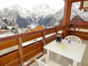 Appartement Les Deux Alpes, 2 pièces, 4 personnes - FR-1-516-108