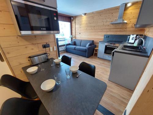 Appartement Les Deux Alpes, 2 pièces, 4 personnes - FR-1-516-200